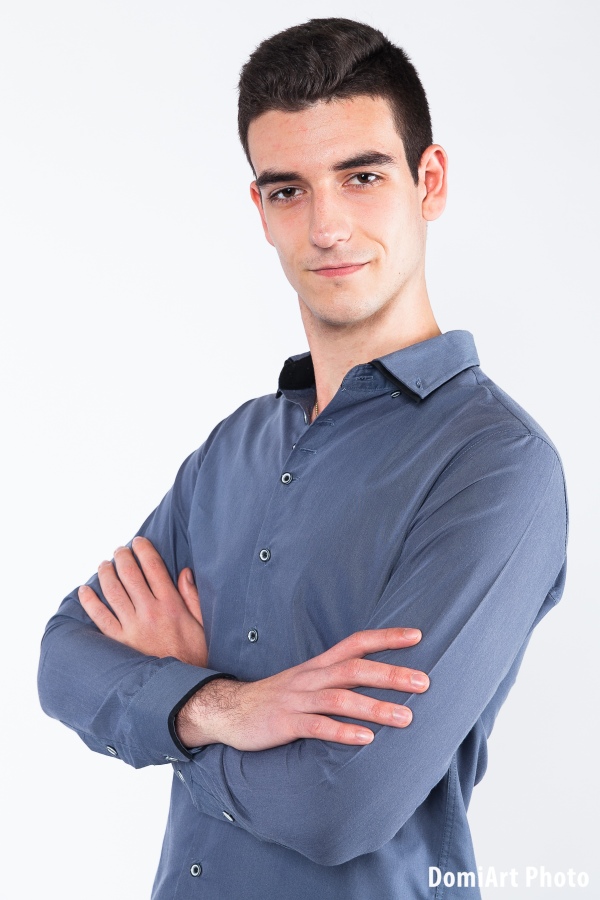 cv fotózás Debrecen cv-oneletrajz-fotozas-ferfi